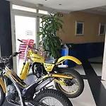 埃尔瑟斯尼酒店 3*