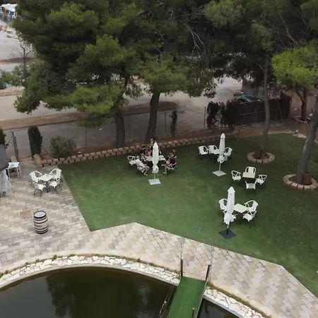 El Cisne - Parking Exterior Gratuito Hotel Saragosse
