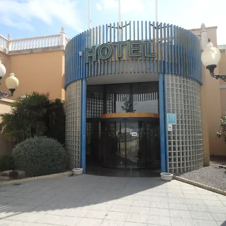 Szálloda El Cisne 3*