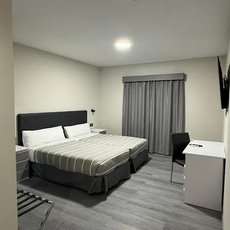 Hotel El Cisne Zaragoza