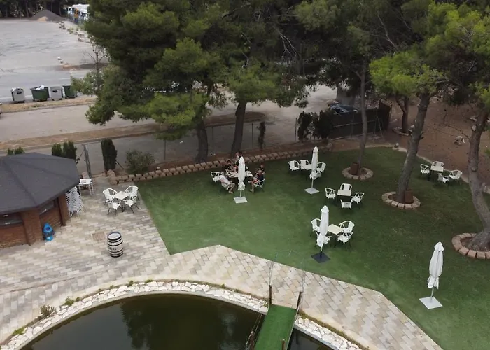 埃尔瑟斯尼酒店 酒店 萨拉戈萨