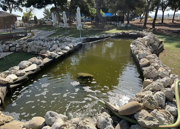 埃尔瑟斯尼酒店 3*