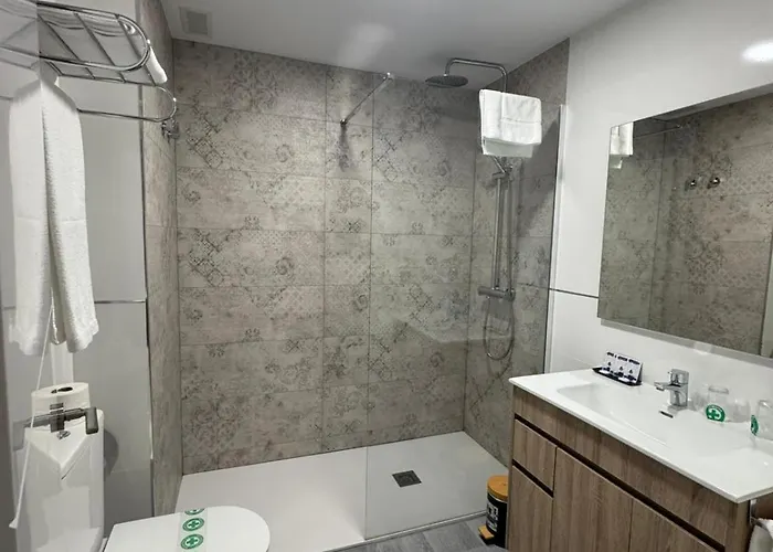 埃尔瑟斯尼酒店