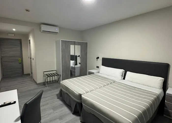 埃尔瑟斯尼酒店 酒店